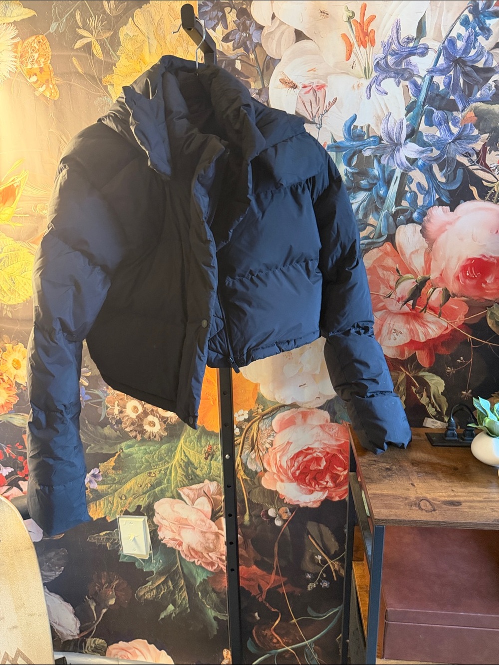 lululemon Wunder Puff Super Cropped Jacket